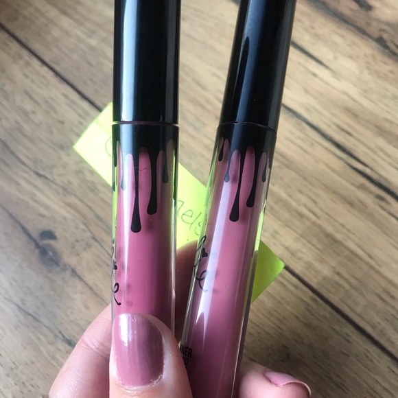 NWT Posie K Anniversary Lip Trio - Gloss ONLY - Picture 7 of 7